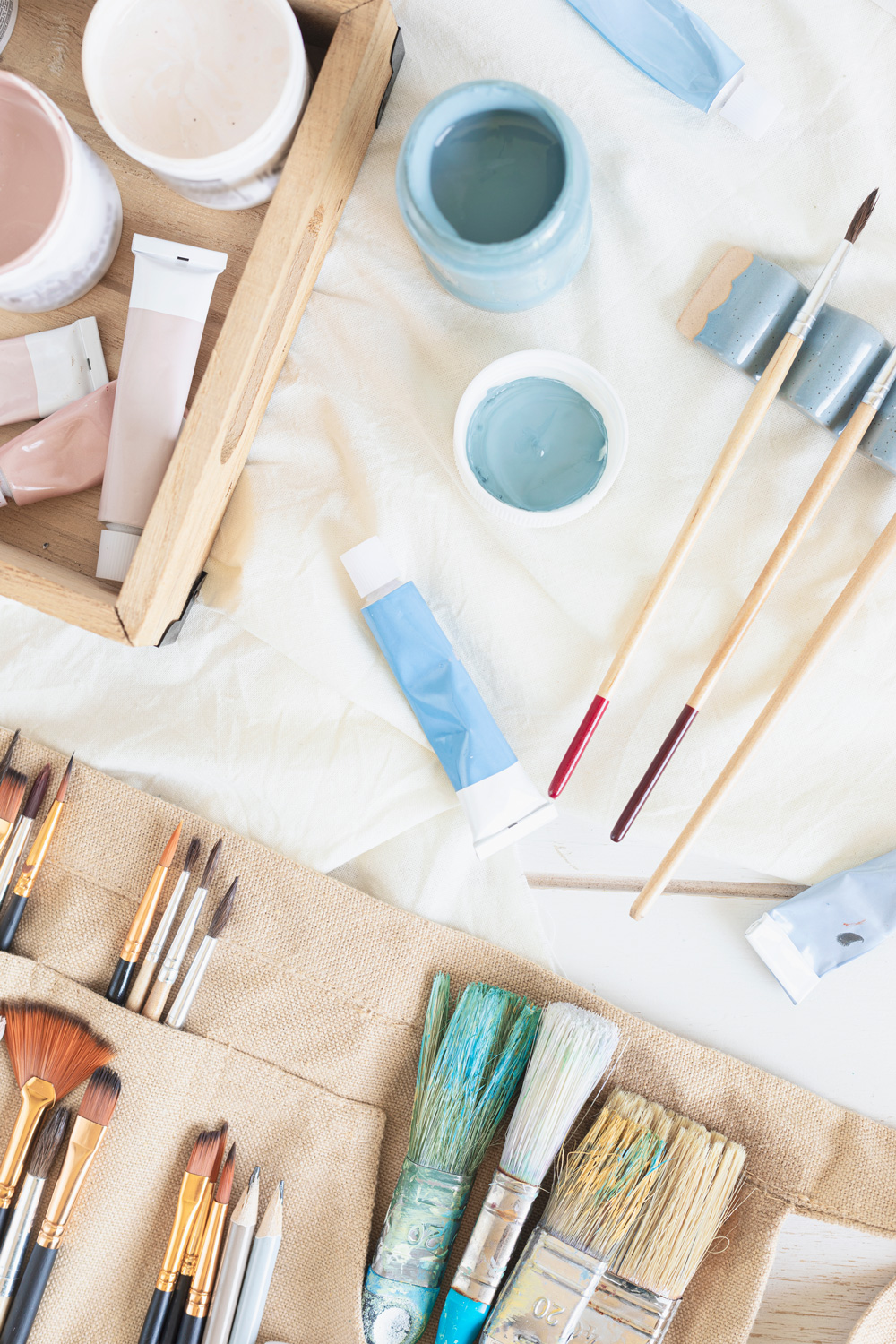 Arts and crafts product category